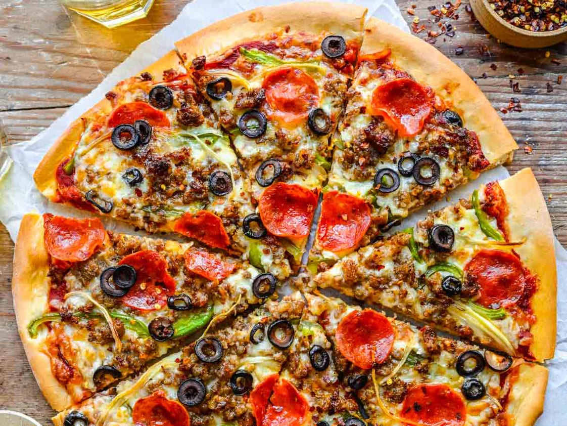 Pizza alla Donato Pie.
