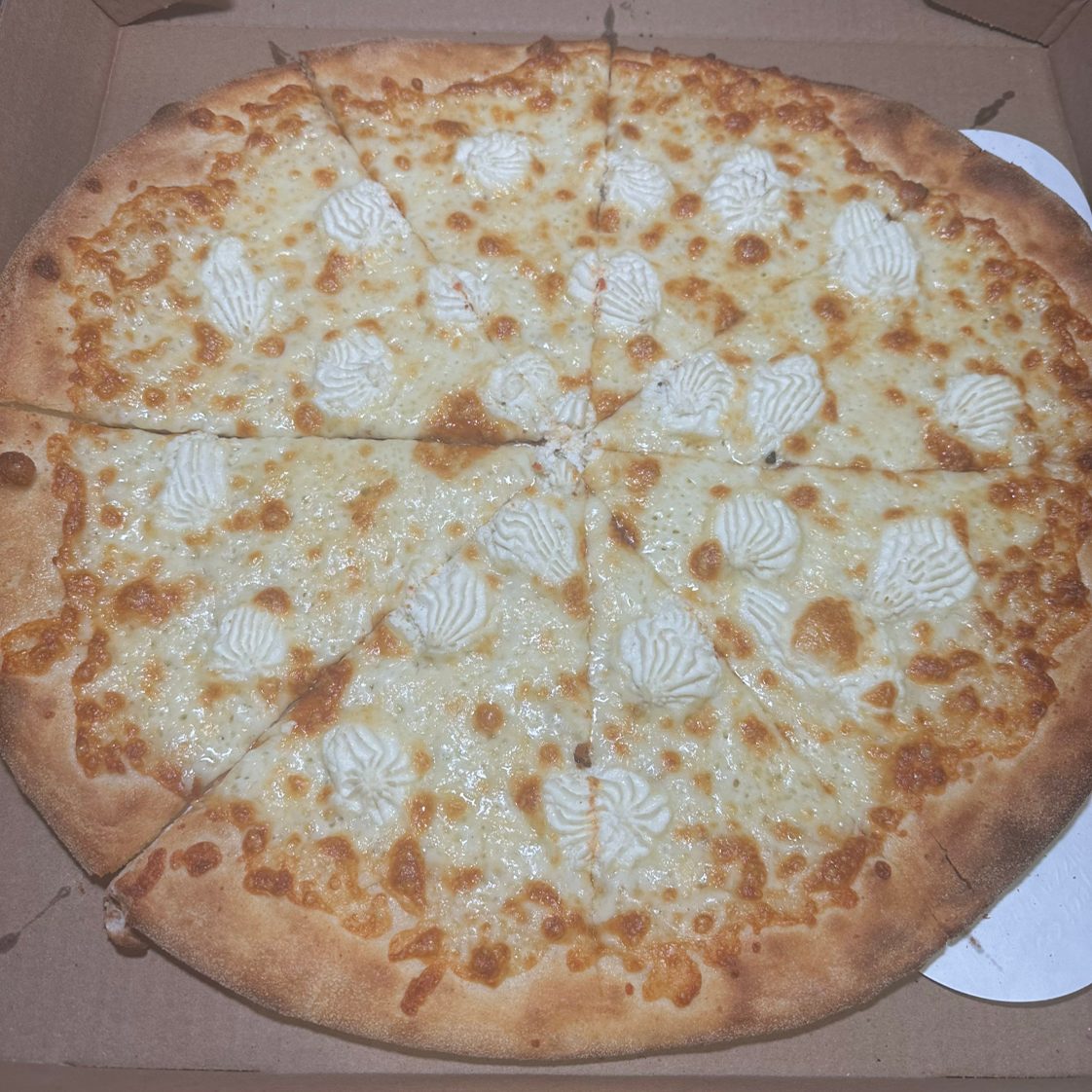 Bianca Pie.