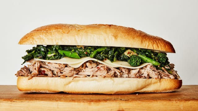 Sandwich Special.